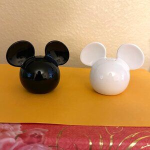 New Disney Mickey Mouse Black & White Salt & Pepper Shakers